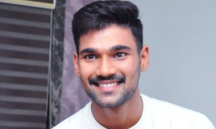  Sujeeth Approached To Direct Bellamkonda Srinivas Bollywood Debut-TeluguStop.com