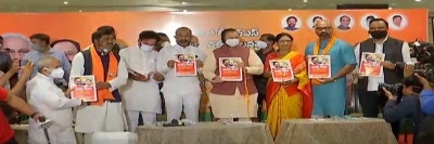  Hyd Municipal Polls: Javadekar Gives Boost To Bjp Campaign-TeluguStop.com
