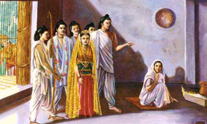  Mahabharatham, Draupadi, 5 Husbands Story, Kurukshetram, Hindu Spiritual History-TeluguStop.com