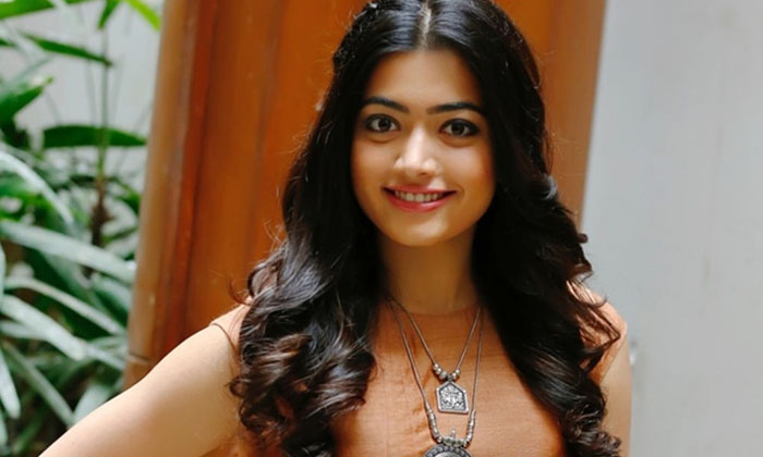  Rashmika Taking That Much Money For Single Movie Rahmika, Remuneration, Single M-TeluguStop.com