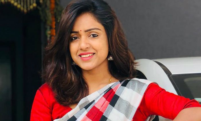  Varun Sandesh Wife Vithika About Hosting Samajavaragamana Show, Bigg Boss 3 Cont-TeluguStop.com