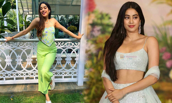 Actress Janhvi Kapoor Looks Simple Yet Hot Look In This Pictures-telugu Actress Photos Actress Janhvi Kapoor Looks Simpl High Resolution Photo