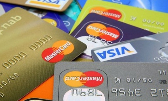  Beware Of Credit And Debit Card Scammers, Credit Card, Debit Card, Otp, Third Pa-TeluguStop.com