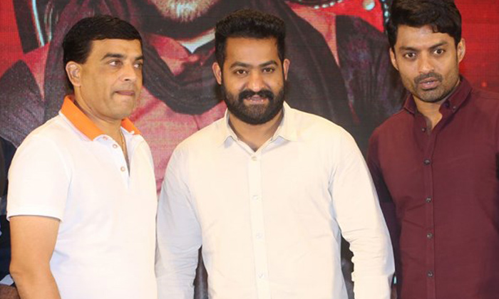  Nandmuri Heroes Not Attended For Dil Raju Grand Party , Dil Raju Birthday Party,-TeluguStop.com