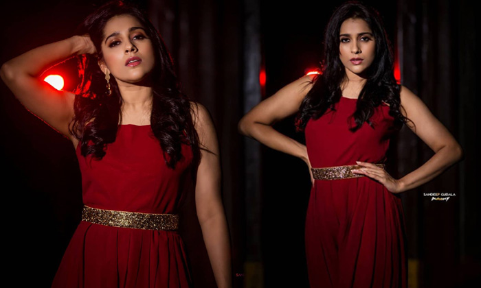 Tollywood Beauty Rashmi Gautam Latest Glamorous Photoshoot-telugu Trending Latest News Updates Tollywood Beauty Rashmi G High Resolution Photo