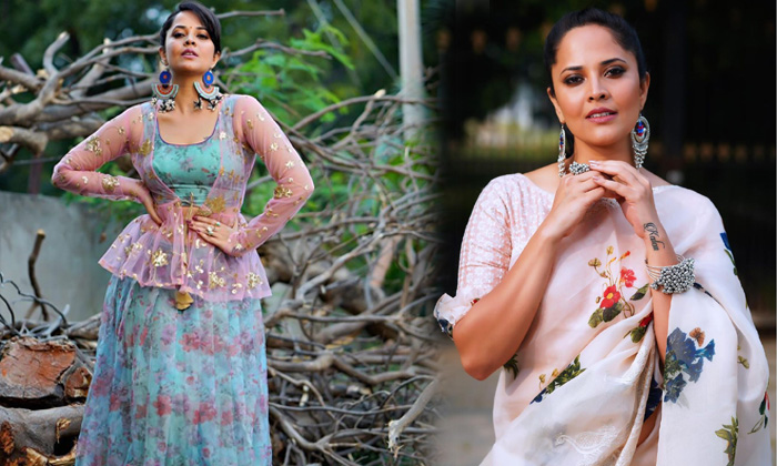 Tollywood Stunning Anchor And Actress Anasuya Bharadwaj Trendy Clicks - High Resolution Photo