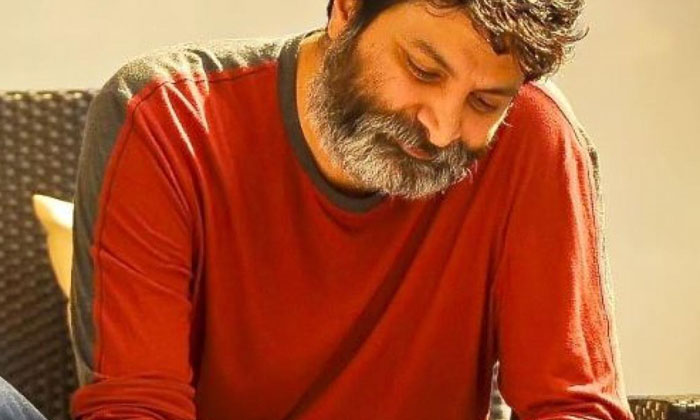  Trivikram Hands In Ayyappanum Koshiu,m Movie Remake Or Not, 10 Crores Remunerati-TeluguStop.com