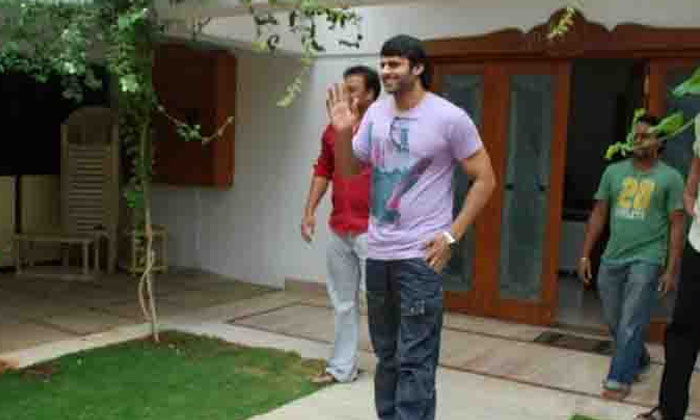  Star Hero Prabhas Form House Once Again In News, 60 Crore Rupees, Mp Santosh, Pr-TeluguStop.com