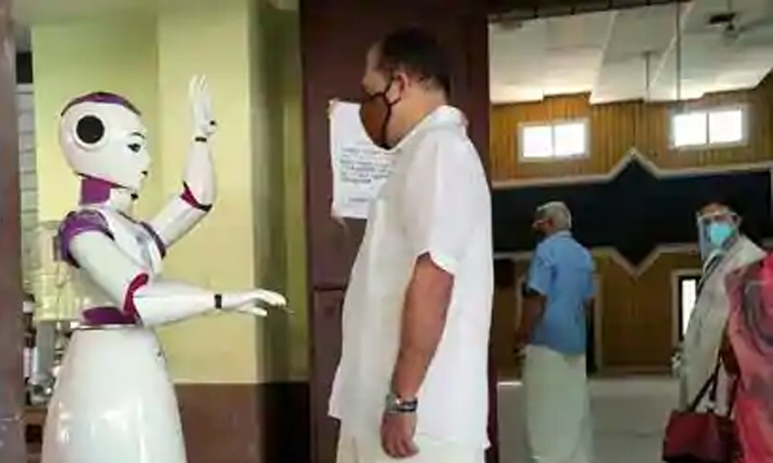  Sayabot, Robot, Polling Booth, Kerala, Carona Virus, Face Mask, Sanitizer, Keral-TeluguStop.com