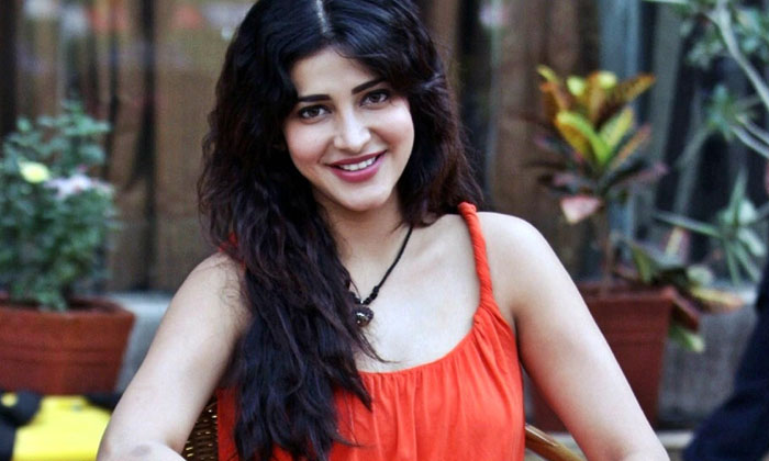  Shruti Haasan Interesting Comments About Boys, Beard, Boys, Interesting Comment-TeluguStop.com