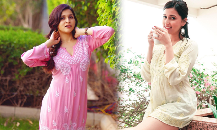 Actress Mannara Latest Images-telugu Actress Photos Actress Mannara Latest Images - Mannarachopra  Chopra Telugu High Resolution Photo