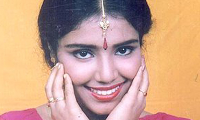 Telugu Annamali, Geethanjali, Girija, Kannathai, Maniratnam, Nagalingam, Nagarju