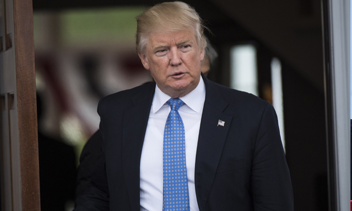  America Ex President Donald Trump Businesses In Trouble, Donald Trump, Donald T-TeluguStop.com