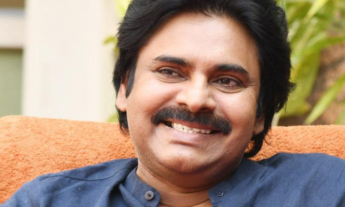  Pawan Kalyan Is Very Angry About His First Movie, Pawan Kalyan Debut Movie, Akka-TeluguStop.com