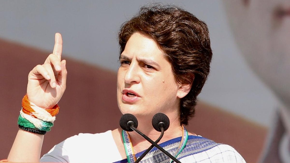  Priyanka Gandhi, Pm Modi, Corporates, Farmer-TeluguStop.com