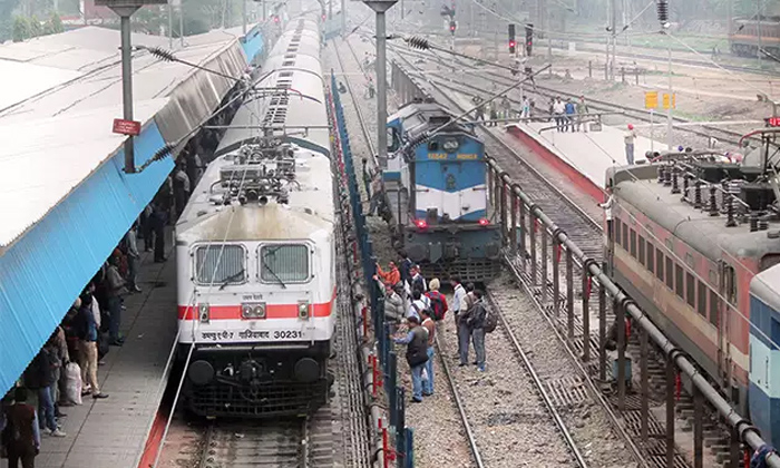 Telugu Pmnarendramodi, Centrel, Corona Pandemic, Corona, Narendra Modi, Train Ti