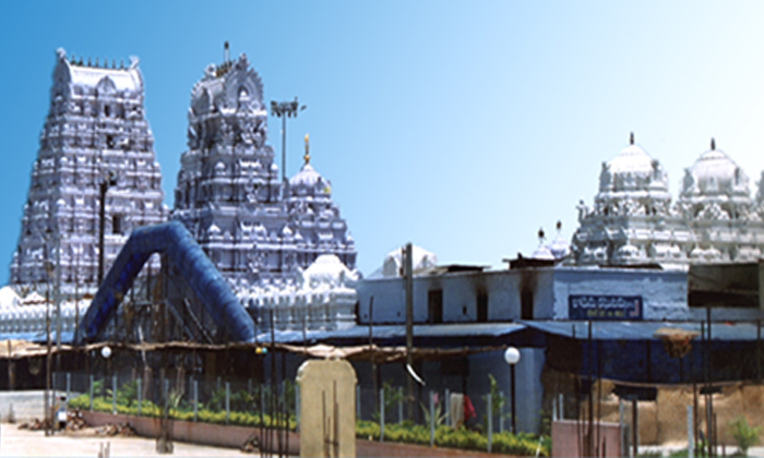  Vemulawada,shivaratri,muslims Along With Hindus,lord Shiva, Shiva Temples, Shiva-TeluguStop.com