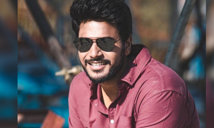  Sundeep Kishan’s  ‘a1 Express’ First Look Out-TeluguStop.com