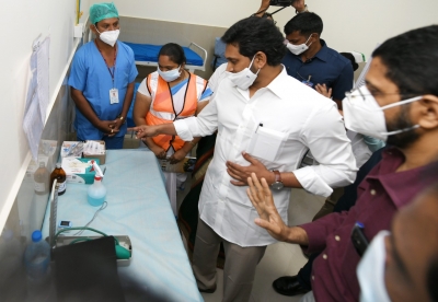  Andhra Cm Kicks Off Statewide Covid Vaccination Programme (ld)-TeluguStop.com