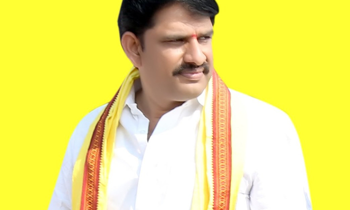  Tdp Mla Who Checked The Height Of The Ycp With An Unexpected Height,,p Political-TeluguStop.com