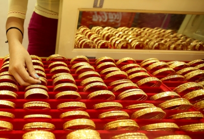  Gold, Silver Prices Recover After Initial Plunge-TeluguStop.com