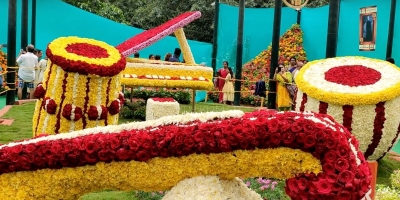  Iconic Bengaluru Flower Show Postponed Due To Pandemic-TeluguStop.com