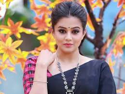  Priyamani Is Under Consideration To Play A Role In Lucifer Telugu Remake.-TeluguStop.com