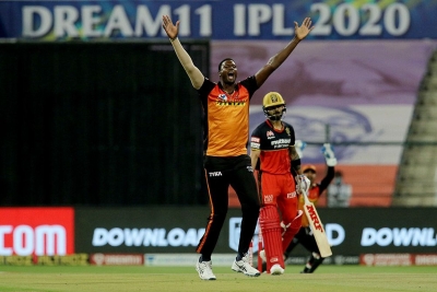  Sunrisers Hyderabad Keep Faith In Mitchell Marsh, Jason Holder-TeluguStop.com