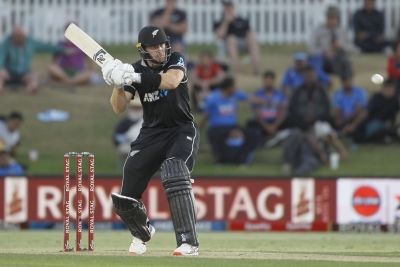  2nd T20i: Guptill’s 97 Helps Nz Win Run Feast Against Aus By 4 Runs-TeluguStop.com