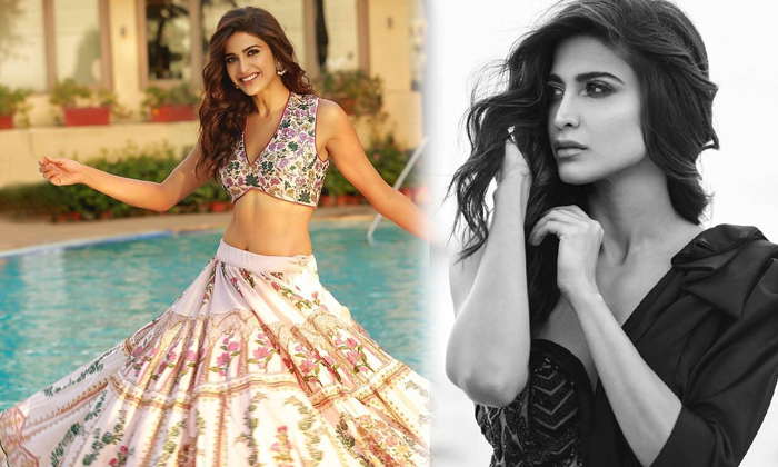 Actress Aahana S Kumra Latest Glamorous Images-telugu Actress Photos Actress Aahana S Kumra Latest Glamorous Images - A High Resolution Photo