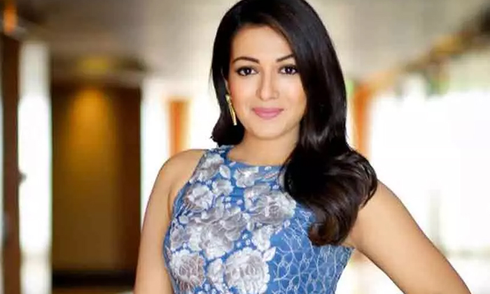  Telugu Heroine Catherine Tresa React About Her Marriage News, Catherine Tresa, T-TeluguStop.com