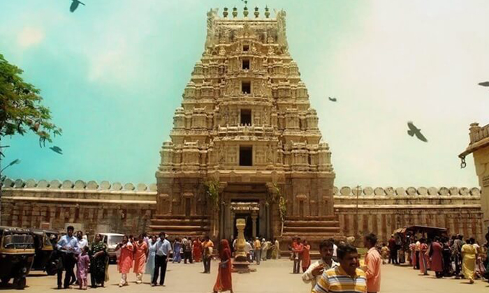 Telugu Lord Rama, Sri Rangam, Tamil Nadu, Temple, Tiruchapalli, Vibheeshanudu-Te