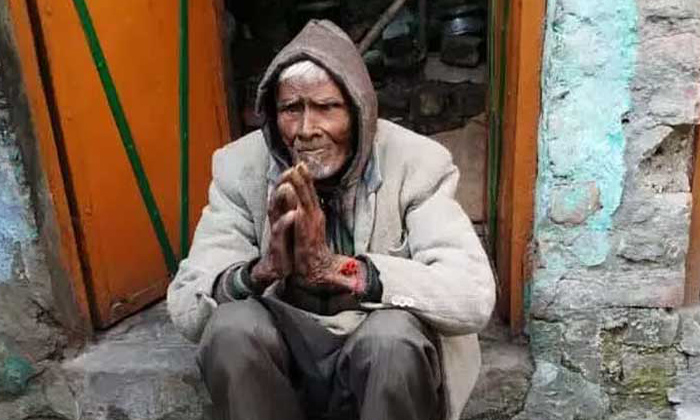  Uttarakhand, Rampur, Old Man, Buried Alive, Uttarakhand Old Man Buried Alive-TeluguStop.com