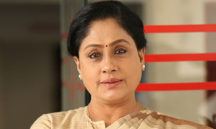  Vijayashanti To Act In Lady Oriented Movie, Vijayashanti, Sarileru Neekevvaru, T-TeluguStop.com