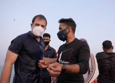  Abs Of A Boxer: Vijender Hails Rahul’s Fitness-TeluguStop.com