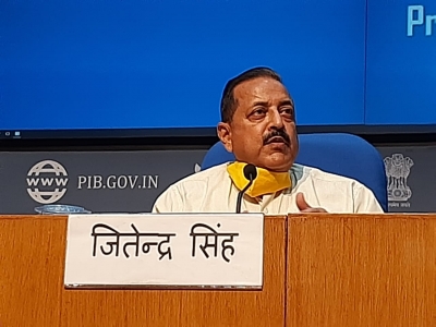  Aiims Jammu Director Meets Union Minister Jitendra Singh-TeluguStop.com