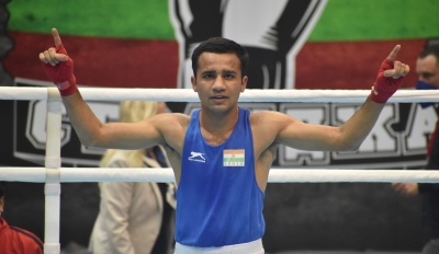  Boxer Deepak Upsets Olympic Champ To Enter 52kg Final (lead)-TeluguStop.com