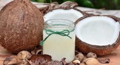  Coconut Oil: The New Hair Care Favourite Across The World-TeluguStop.com