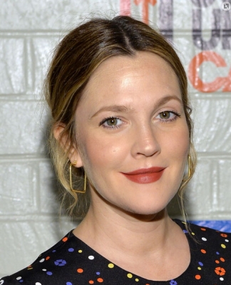  Drew Barrymore Was ‘out Of Control’ As A Teenager-TeluguStop.com