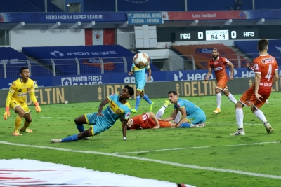  Isl: Goa Hold Hyd To 0-0 Draw, Through To Playoffs-TeluguStop.com