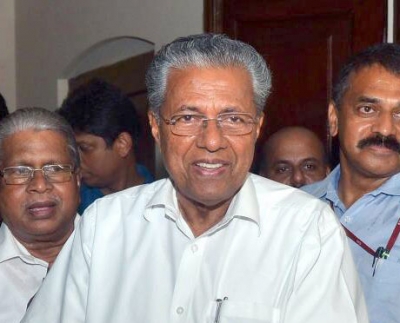  Kerala Cm Asks Modi To Ensure Free Movement Into Karnataka-TeluguStop.com