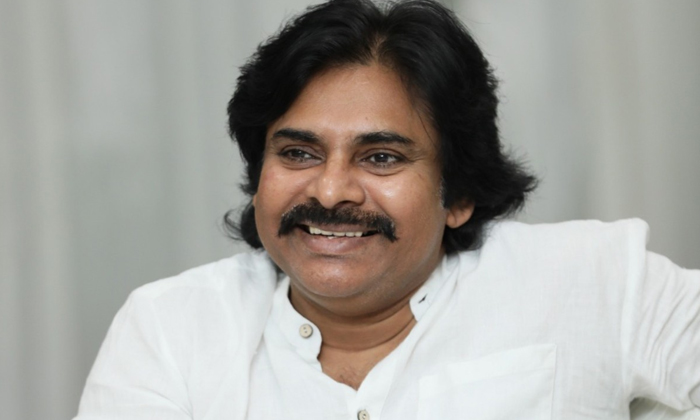  Pawan Doing Back To Back Movie Fans Full Happy , Pawan Back To Back Movies, Pawa-TeluguStop.com