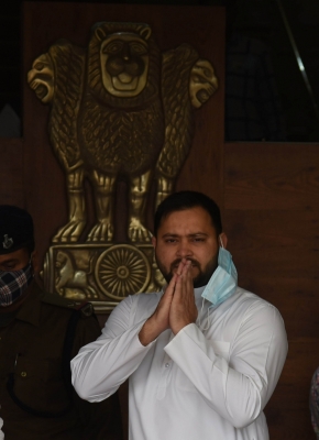  Tejashwi, Shreyasi Lock Horns Over Shooting Range In Bihar Assembly-TeluguStop.com