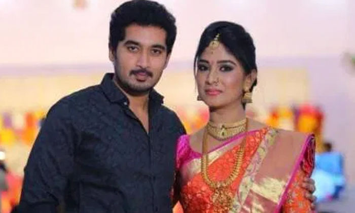  Telugu Serial Actress Manjula Paritala About Her Marriage With Nirupam Paritala,-TeluguStop.com