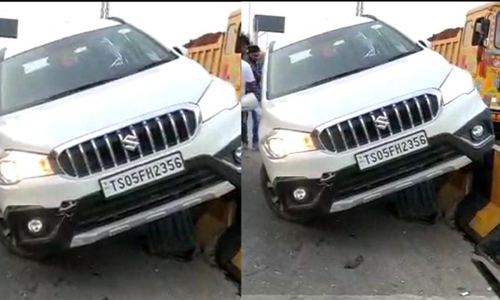  Vanasthalipuram Terrible Road Accident,  Hyderabad,vanasthalipuram,gowtham,sande-TeluguStop.com