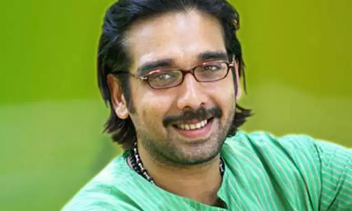  What Are The Reasons For Hero Vineet Failures , Vineeth, Vineet Is A Classical D-TeluguStop.com