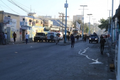  10 Dead, 30 Hurt In Mogadishu Suicide Blast-TeluguStop.com