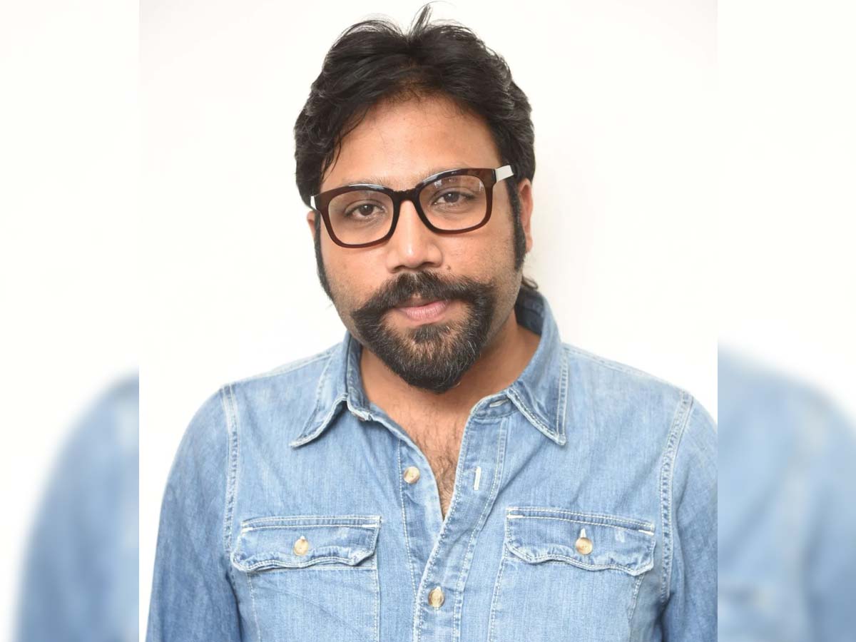  Arjun Reddy Fame Director Sandeep Reddy Says I Will Definitely Work With Mahesh-TeluguStop.com