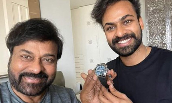  Chiranjeevi Gifts A Costly Watch To His Nephew-TeluguStop.com