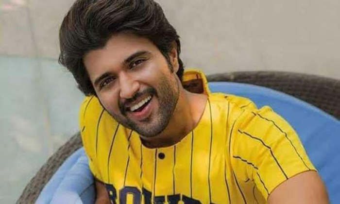  Vijay Deverakonda’s Multiplex In His Hometown Starts With ‘vakeel Sa-TeluguStop.com